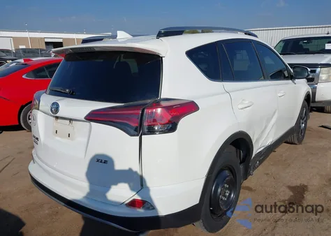 2018 Toyota Rav4 Xle z USA, uszkodzony, nr VIN JTMWFREVXJJ151537